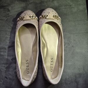GUESS Women's Tan Ballet Flats